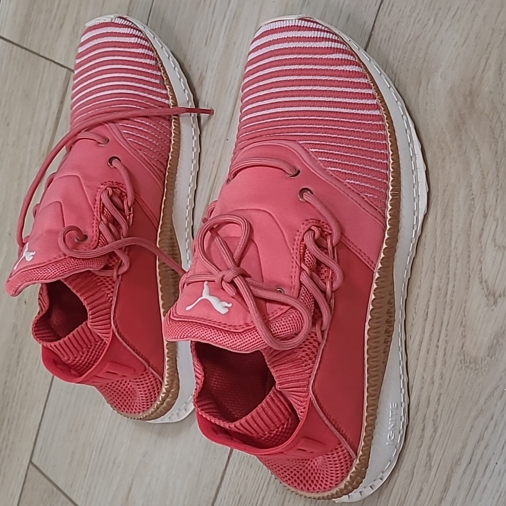 Puma Ignite Peach Gold White Size 9/40 - Picture 1 of 12
